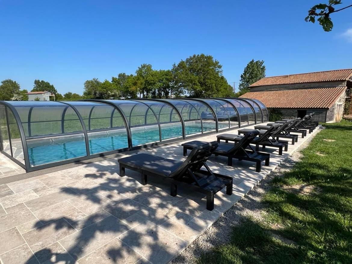 לינה וארוחת בוקר Le Poiré-sur-Vie La Milliere - Piscine & Campagne - Cathelineau & Lescure מראה חיצוני תמונה